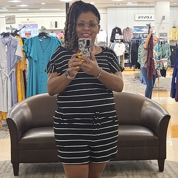 Meet your Posher, Hope - Picture 3 of 3